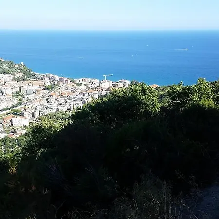 Collina E Mare Apartment *